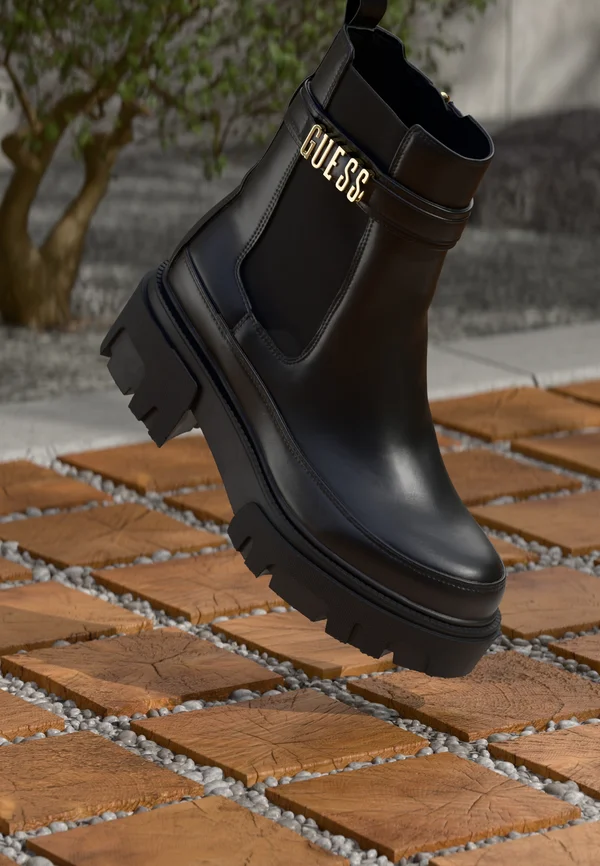 YELMA - Plateaustiefelette - black