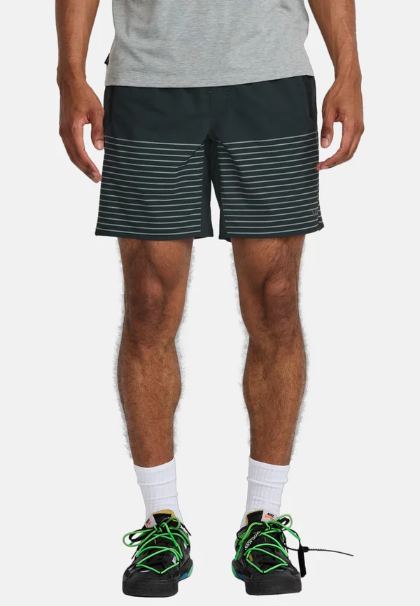 YOGGER PERFORMANCE - Kurze Sporthose - kyc