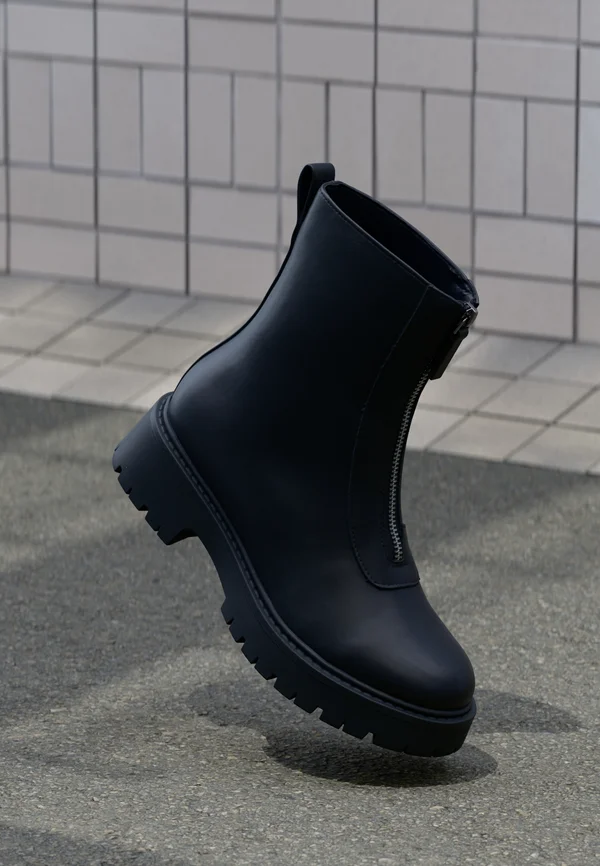 ZAYNDER - Stiefelette - black