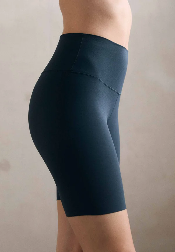 ZENVY 8IN SHORT - Tights - seaweed/black