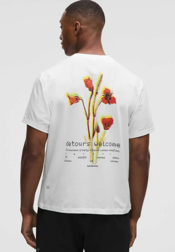 Zeroed In Graphic Short Sleeve - Sport T-Shirt - White