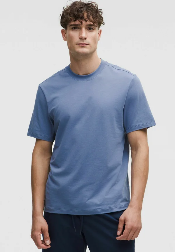 Zeroed In Short Sleeve - Sport T-Shirt - washed denim