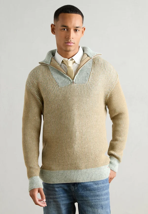ZIP TROYER SWEATER - Strickpullover - mocha