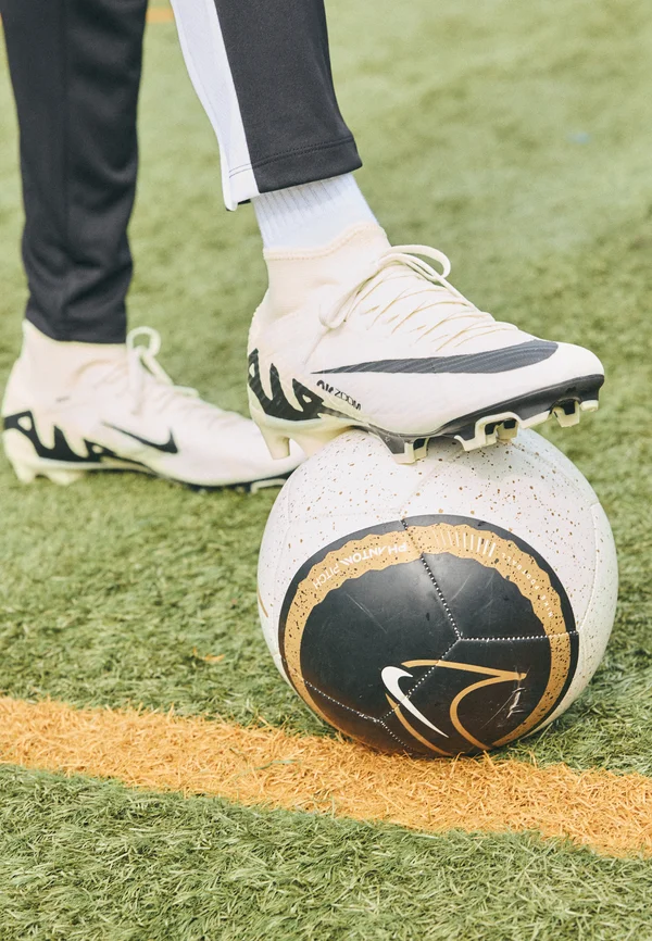 ZOOM MERCURIAL SUPERFLY 9 ACADEMY MG - Fußballschuh Nocken - lemonade/black