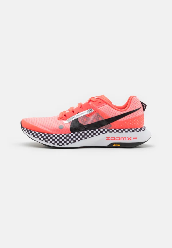 ZOOMX ULTRAFLY - Laufschuh Trail - bright crimson/black/white