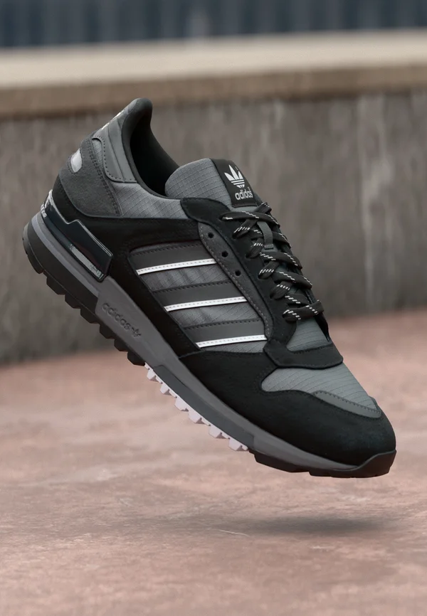 ZX 600 UNISEX - Sneaker low - core black/grey four/grey six
